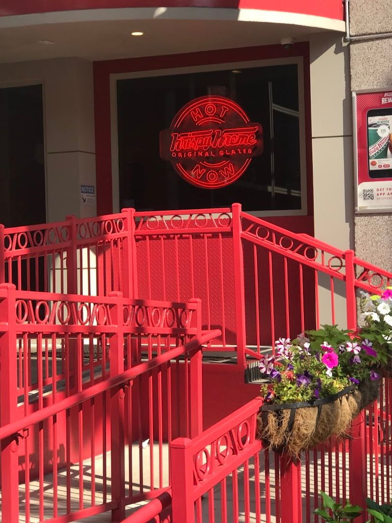 The Hot Light Tradition Worth Knowing About