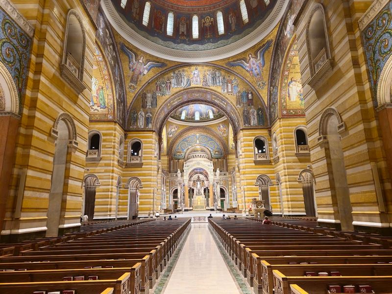 Cathedral Basilica of Saint Louis – St. Louis, Missouri