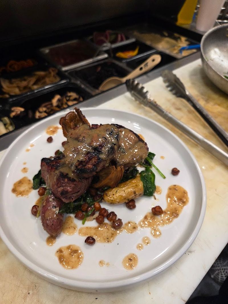 The Signature Dishes That Keep Guests Coming Back