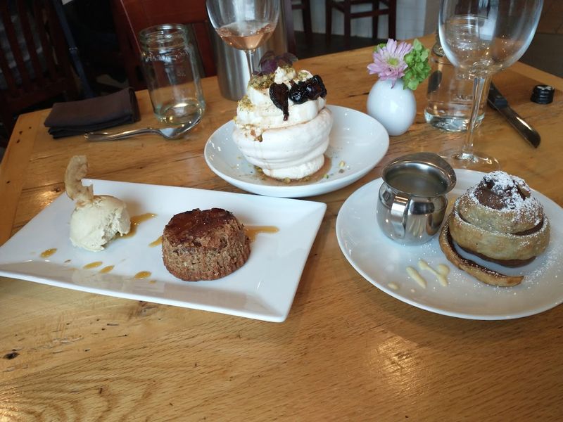 How the Multi-Course Format Changes the Way You Experience Food