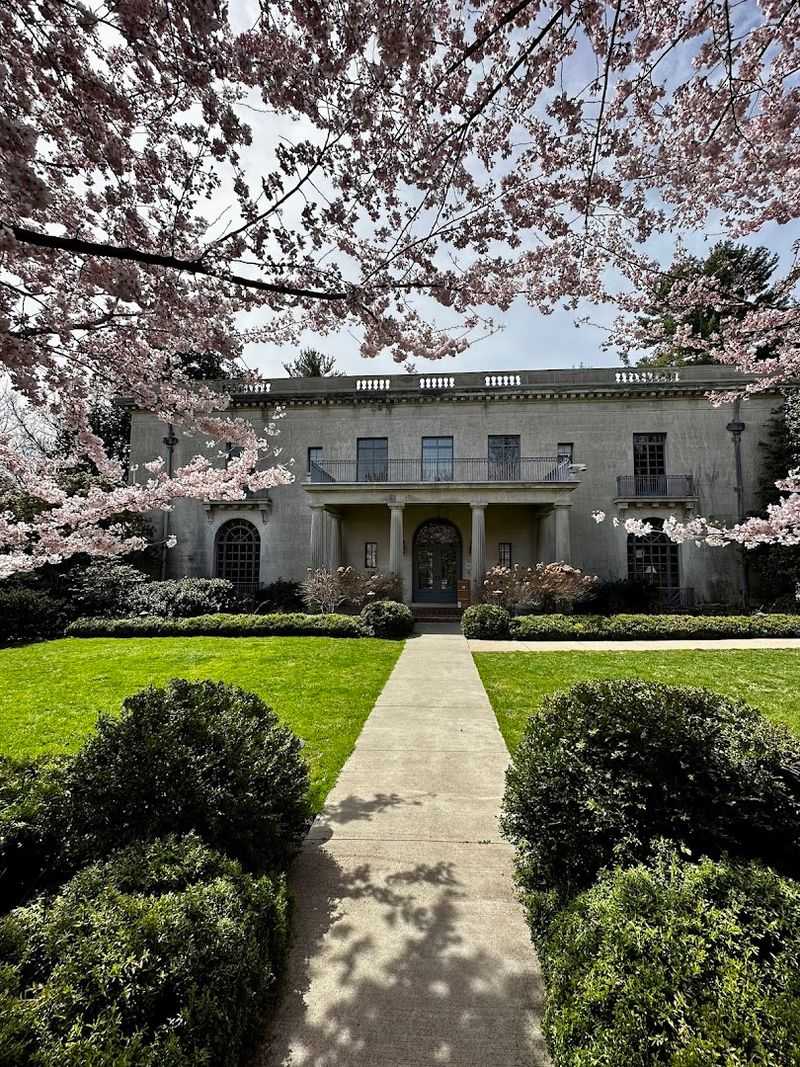 Wander Through Van Vleck House & Gardens