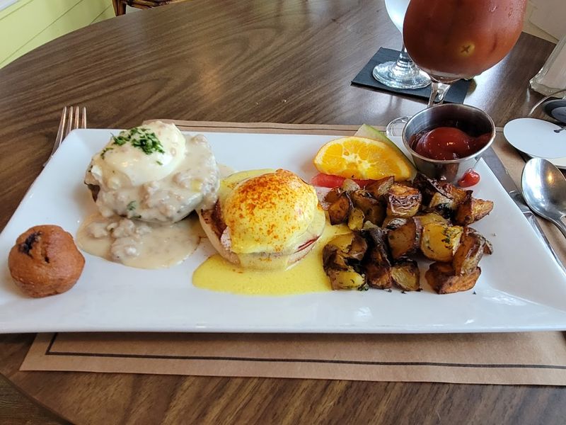 Sunday Brunch That Earns Its Own Reputation