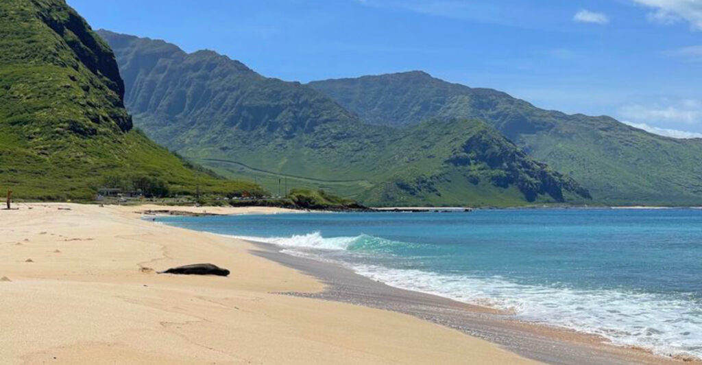 Step Into Paradise at This Postcard-Perfect Park in Hawaii