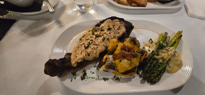 Scratch Steakhouse & Lounge (Louisville)