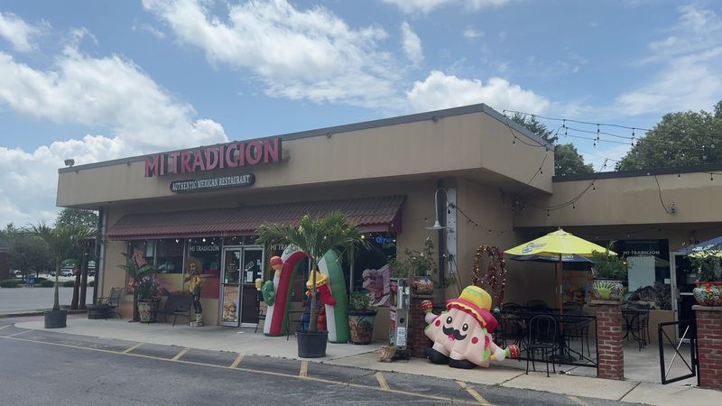 Mi Tradición - Columbus