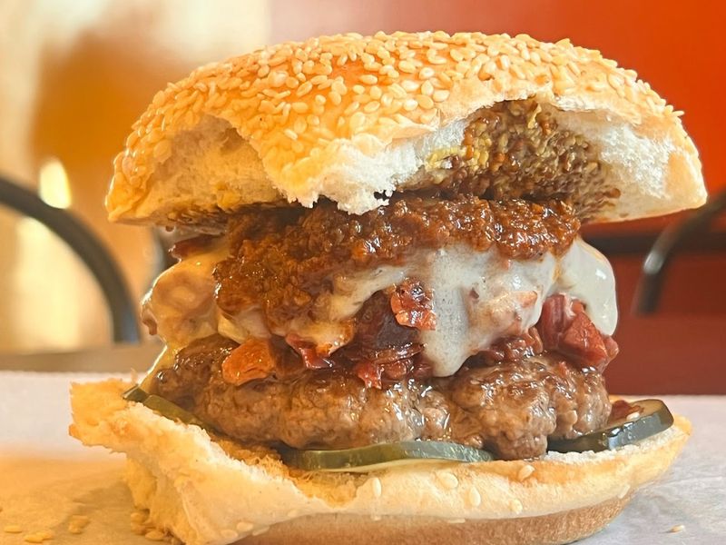 GoldBurgers — Newington