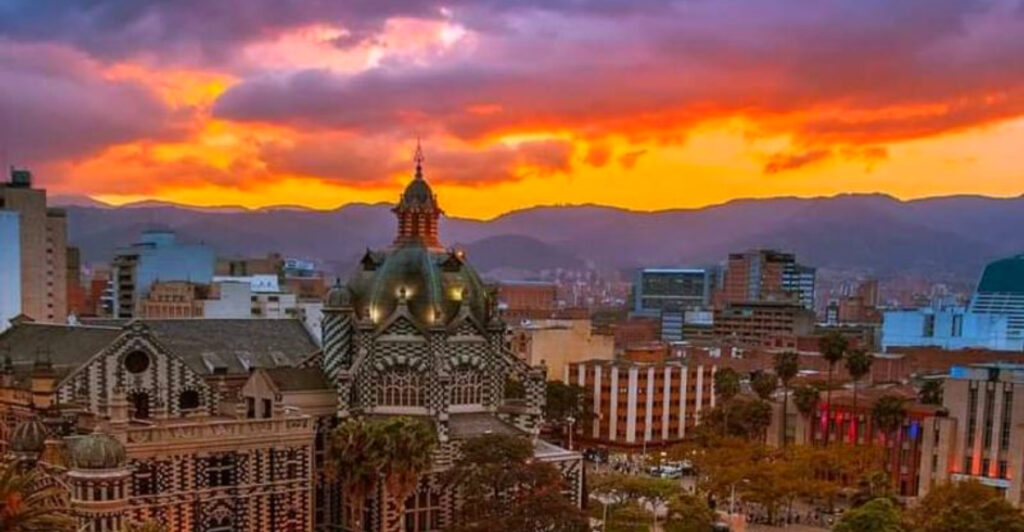The 15 Most Welcoming Cities in the World, Ranked by Travelers