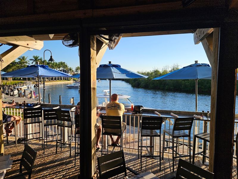 The Waterfront Views That Keep Everyone Coming Back