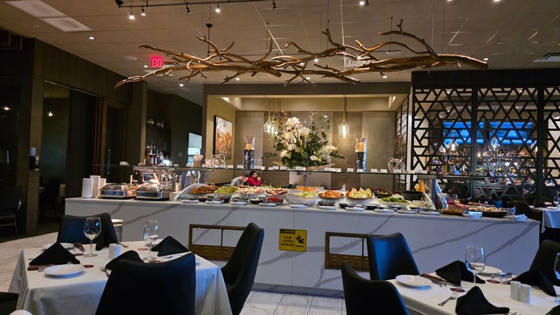 The Atmosphere Inside the Dining Room