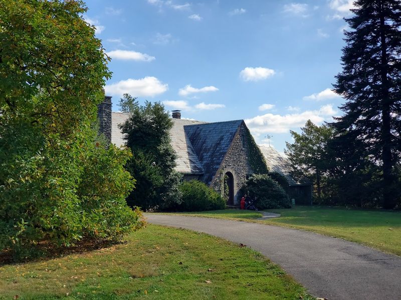 Practical Tips for Planning Your Visit