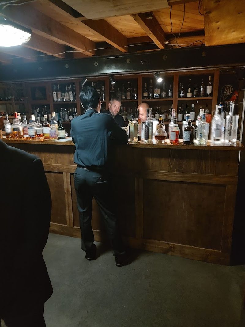 Dress Code and Arrival Tips