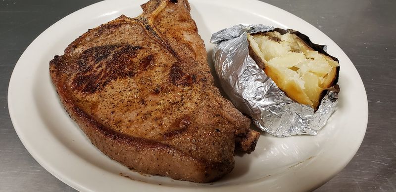 The Signature Steaks That Keep People Coming Back