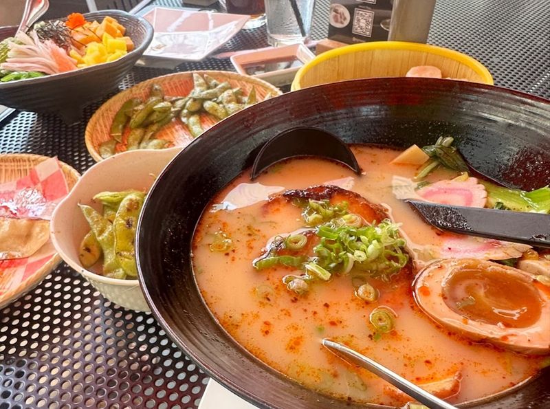 The Outdoor Seating That Changes the Whole Meal