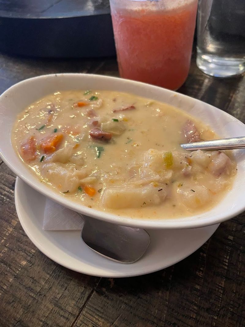 The Soup That Stops Conversations Mid-Sentence