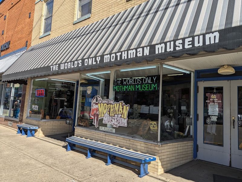 Tips for Planning Your Visit to the Mothman Museum