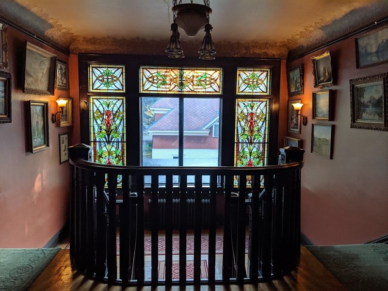 Stained Glass, Carved Wood, and Details That Demand a Closer Look