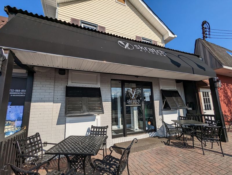 Getting a Table: Reservations Are Essential