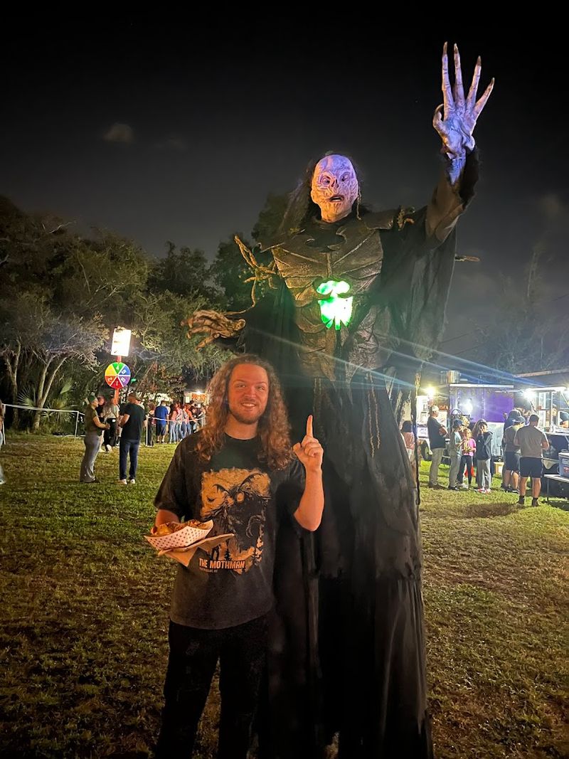 Food Trucks, Vendors, and the Spaces Between Scares