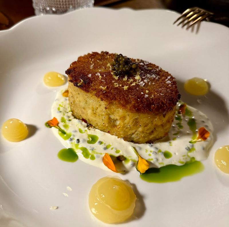 The Hours, Reservations, and Practical Tips