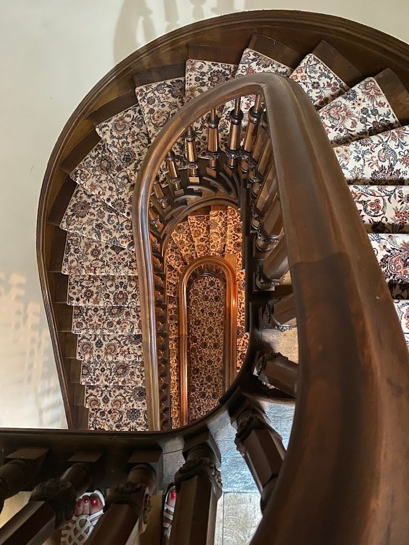 Volunteers Who Bring the History to Life