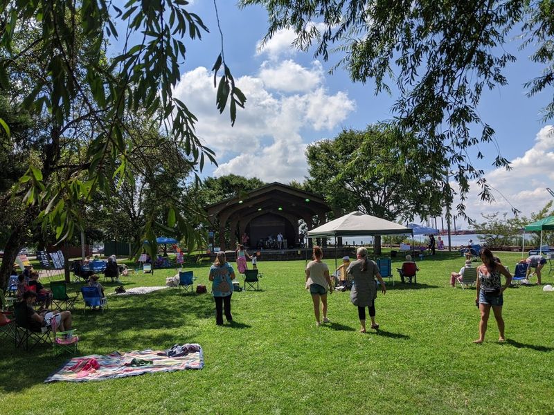 Picnic Spots and Relaxed Green Space