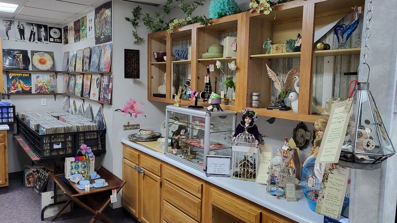 17,000 Square Feet of Organized Chaos: Understanding the Layout