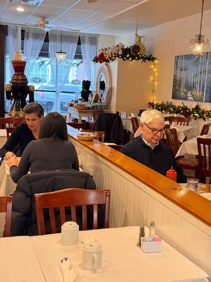 Staff That Keeps People Coming Back