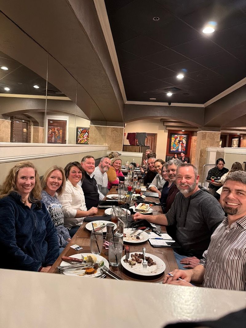 A Dining Room Built for Celebration