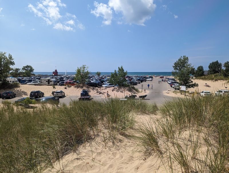 Practical Tips for Navigating the Crowds