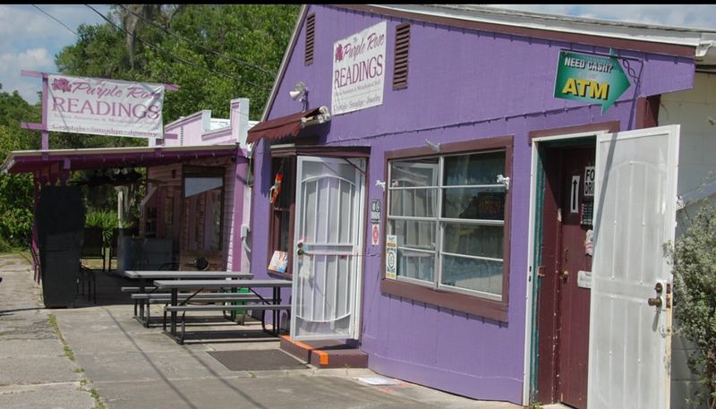 Booking a Reading with a Resident Medium