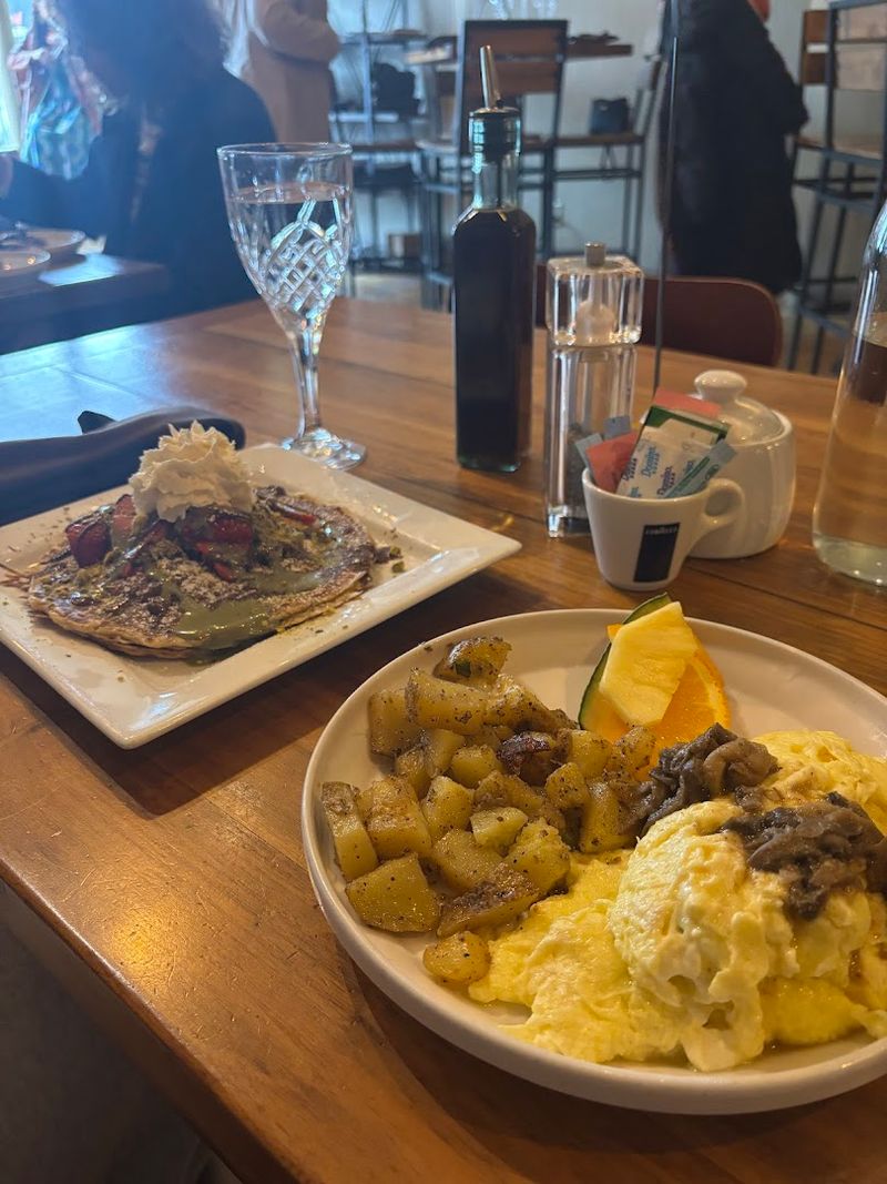 What the Atmosphere Feels Like on a Busy Saturday