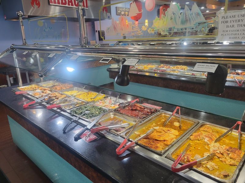 Jumbo Buffet (Kenner) — Big, Bold, and Diverse
