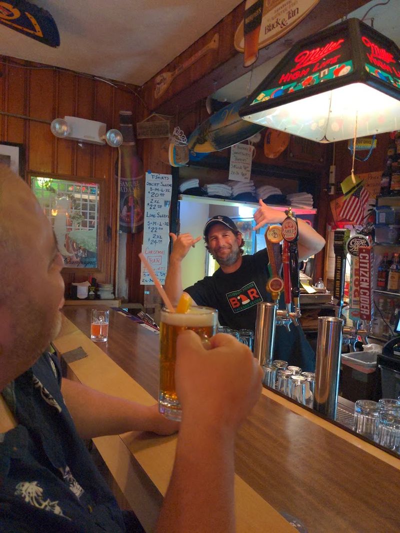 The Bartenders Who Run the Show