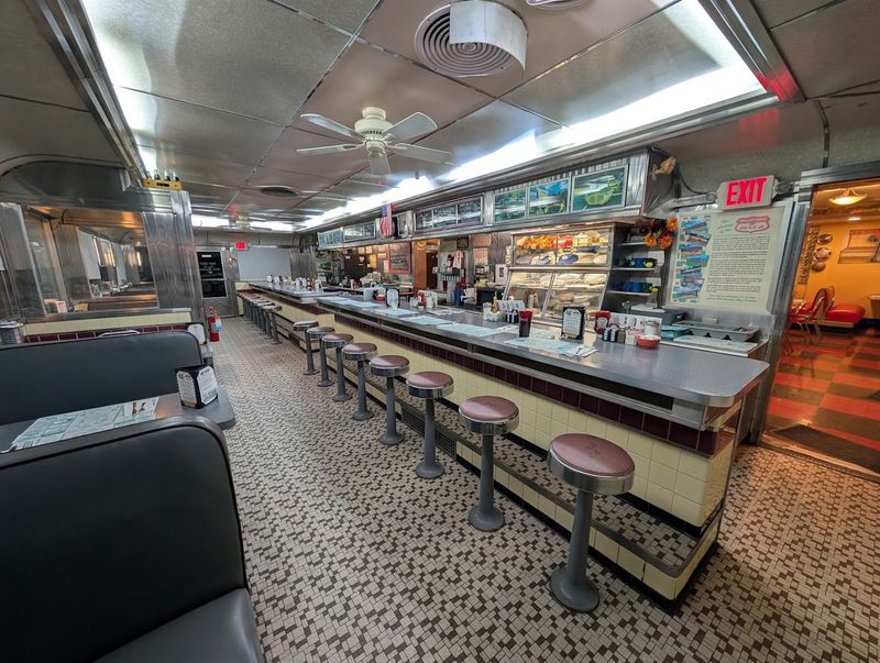 104 Diner — New Hampton