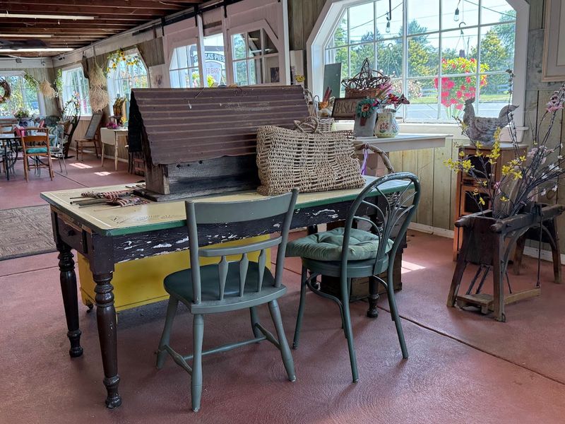 Hours, Days, and When to Go