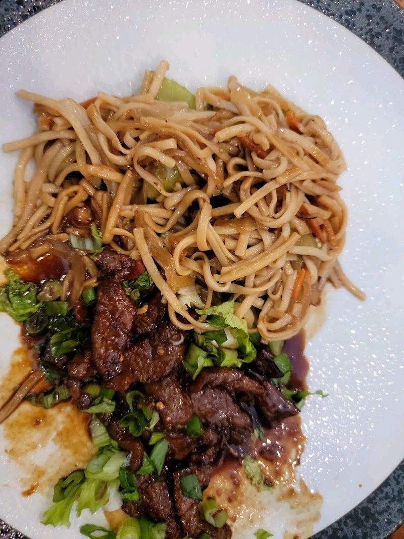 The Garlic Potatoes That Deserve Their Own Fan Club