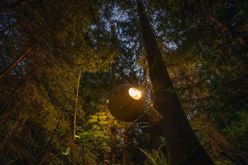 Free Spirit Spheres (Vancouver Island, Canada)