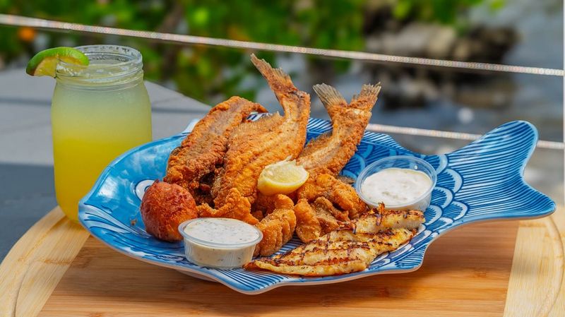Golden Fried Shrimp Platter