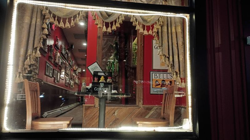 Finn's Irish Pub — Ellsworth