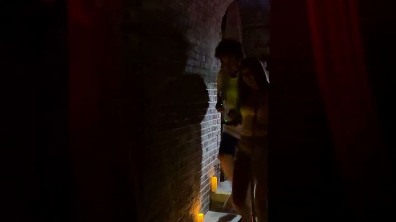 The Tour Guides Who Make It Work