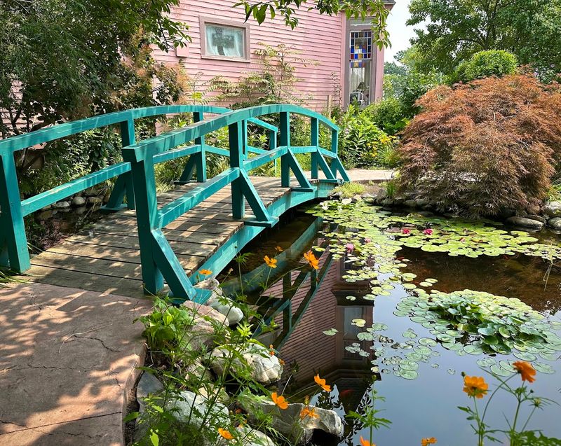 The Green Bridge That Steals Every Photo