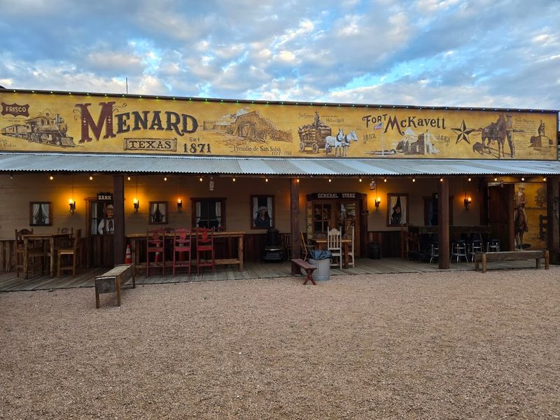 Silver Spur Steakhouse & Saloon — Menard