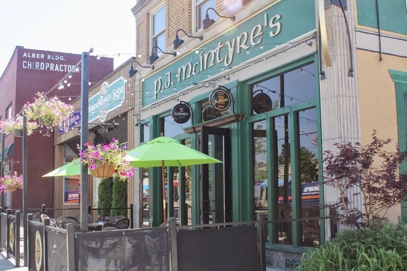 P.J. McIntyre's Irish Pub (Cleveland)