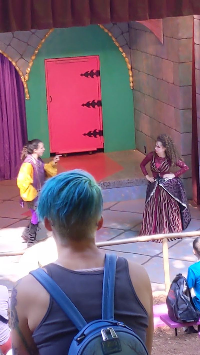 Live Shows and Entertainment Included in Admission