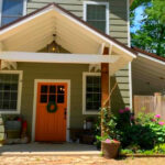 The Hidden Michigan Getaway Where You Wake Up to Fresh Breakfast and 30 Acres of Quiet Woods