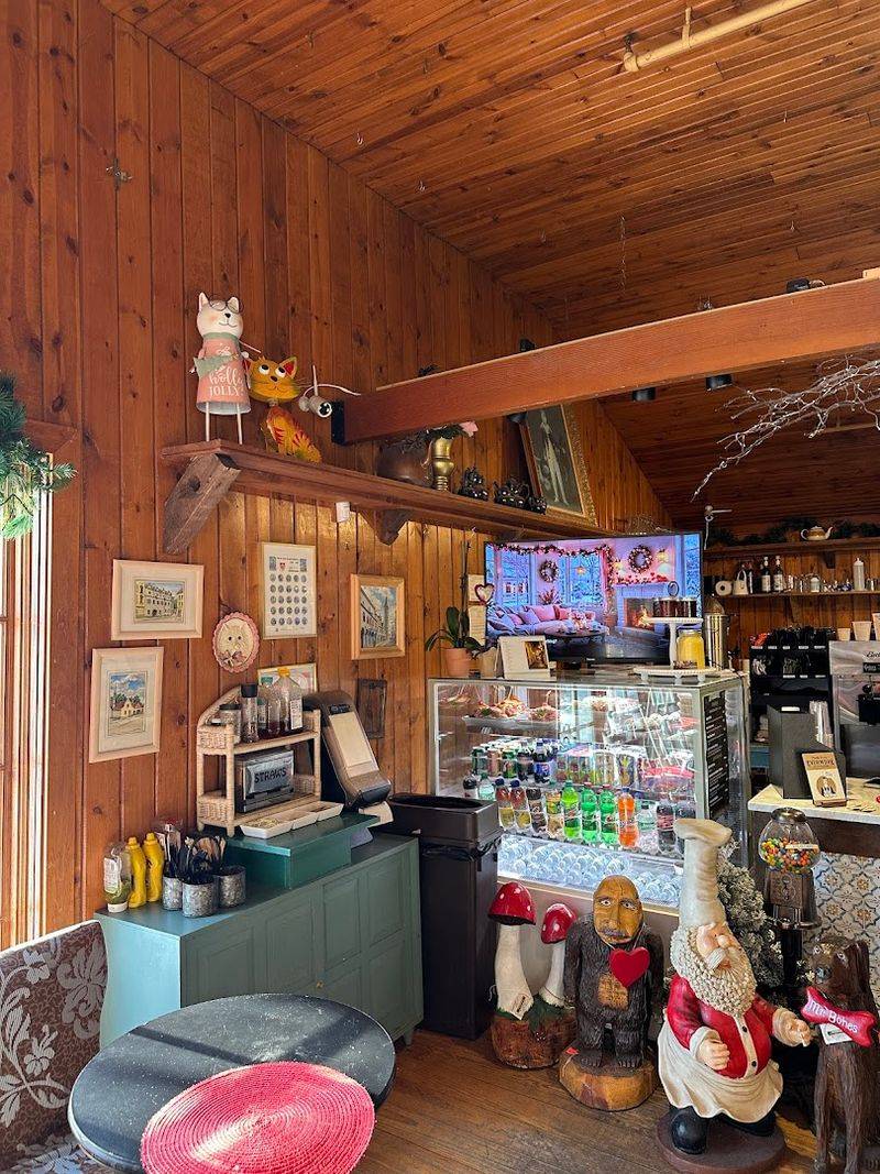 Why Creek Mercantile Keeps Drawing People Back