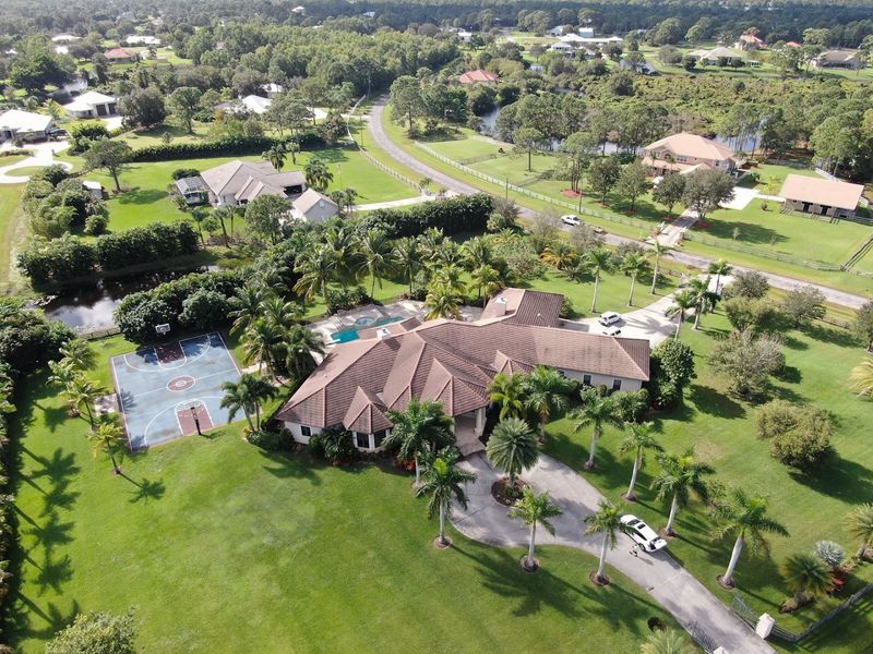 Martin County's Retirement Appeal: Why the Surrounding Region Matters