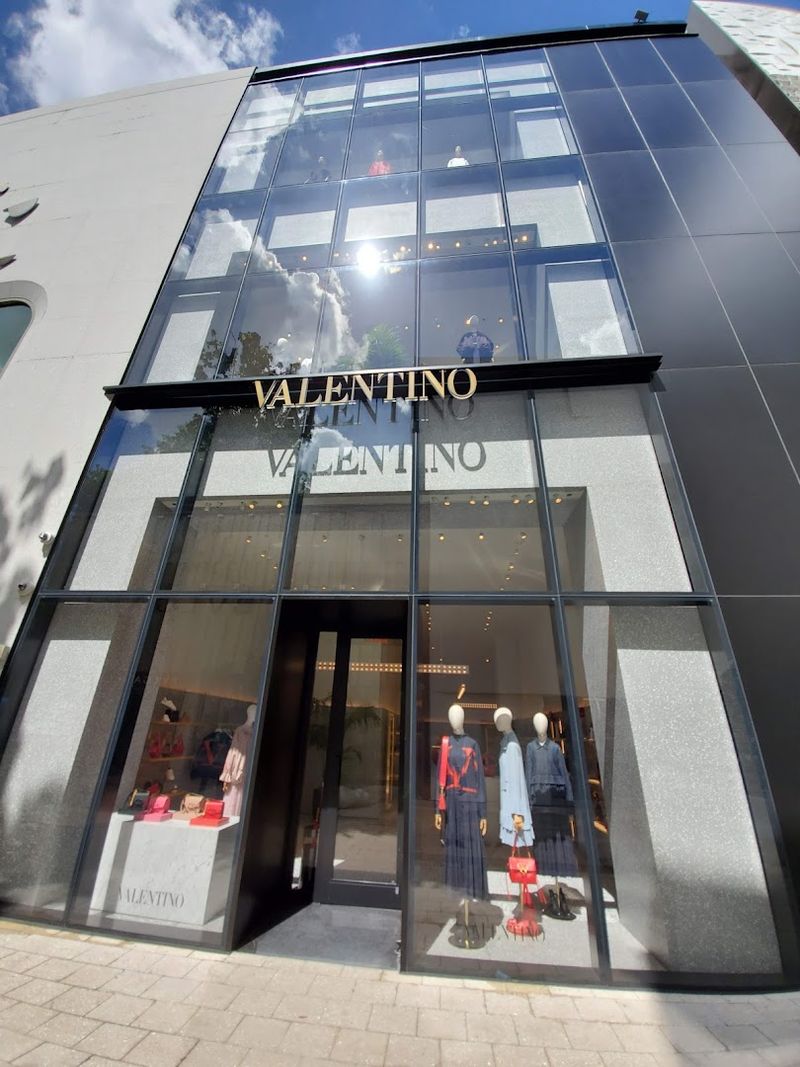 Luxury Fashion Like You Have Never Seen It