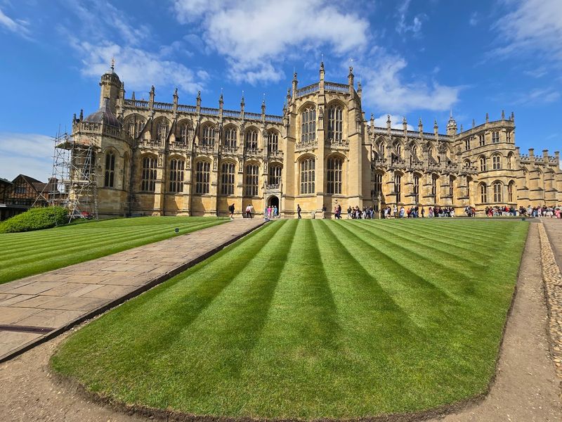 St. George's Chapel: A Gothic Masterpiece