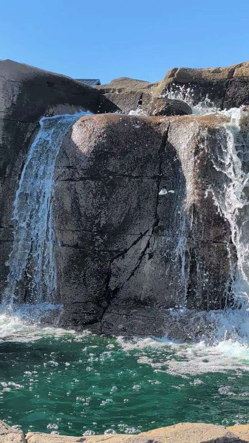 Miniature Golf: A Surprisingly Well-Designed Outdoor Escape